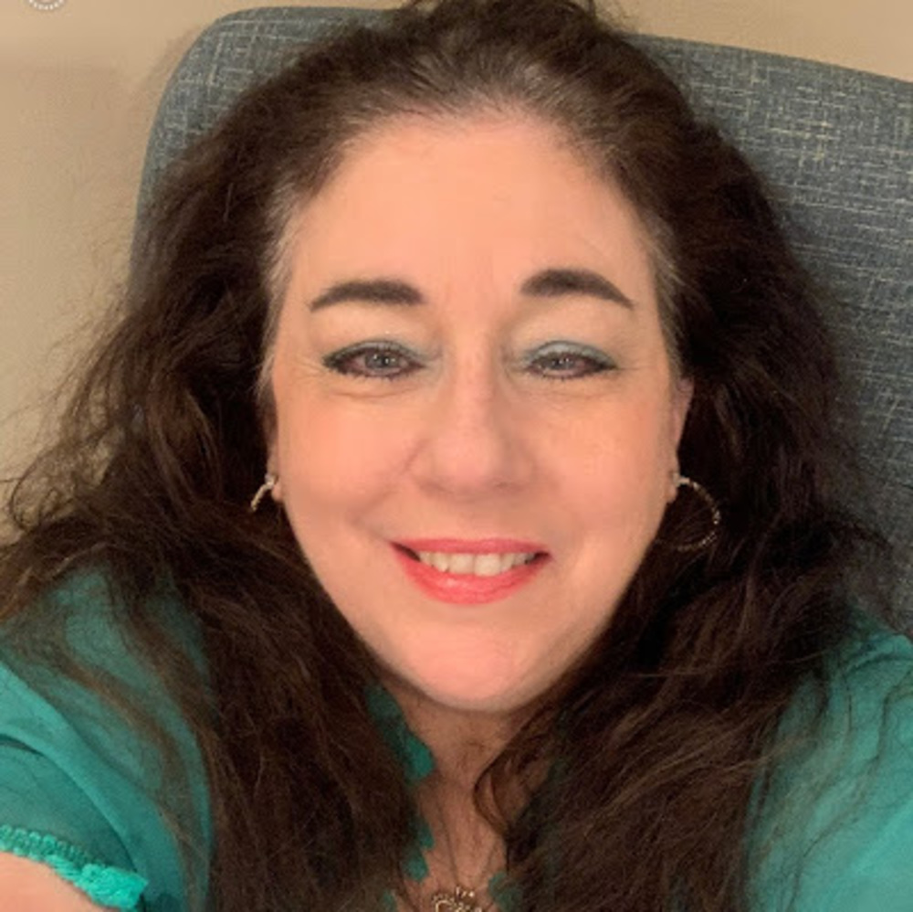 Meet your Posher, Sharon